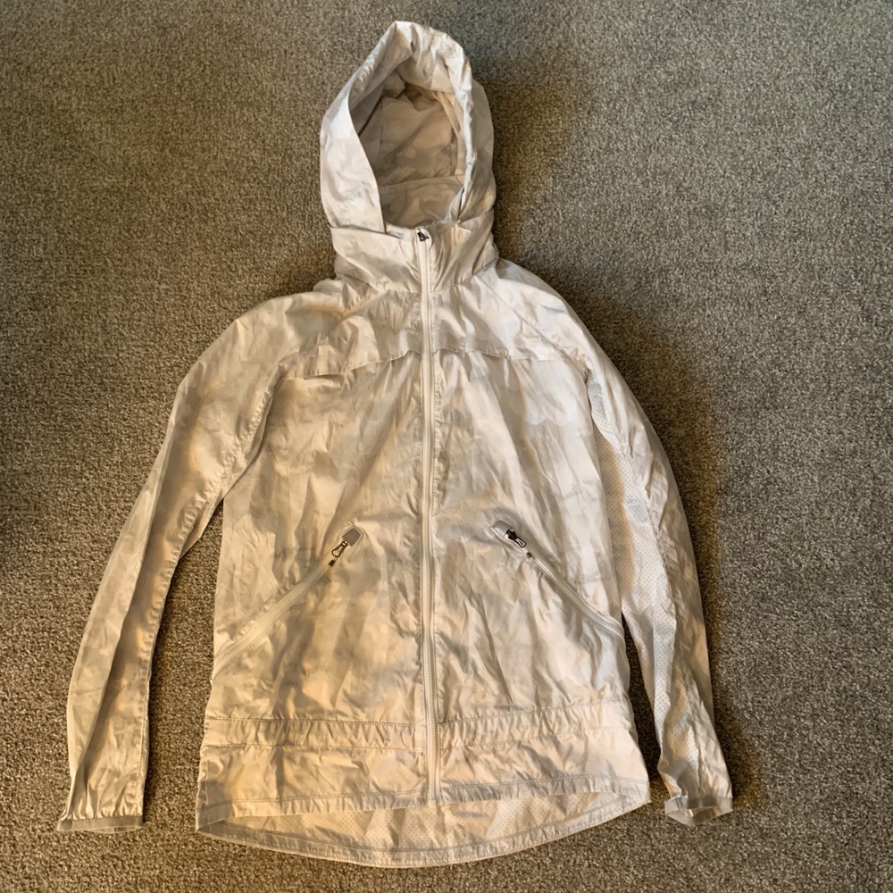 Lulu lemon windbreaker